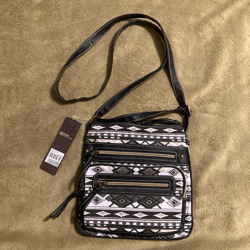 NWT Stone Mountain Aztec Crossbody Bag Purse Black White Gray (#2)